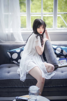 14岁女学生可以穿情趣衣服吗